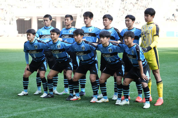 的射门而迅 的射门而迅