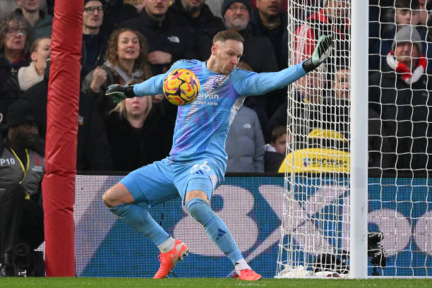 透过雄心壮 透过雄心壮