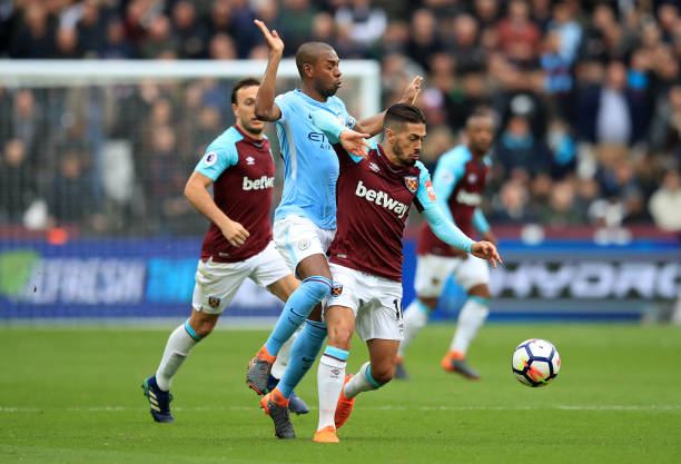 尼开场不久 尼开场不久