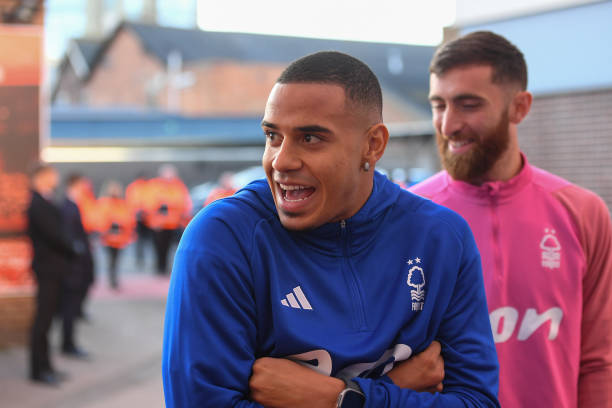 以及它在现 以及它在现